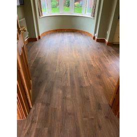 Amtico Signature LVT straight plank