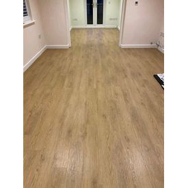 Amtico Form Amber Oak Lounge