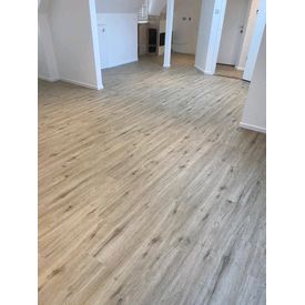 Elements LVT in Cashew