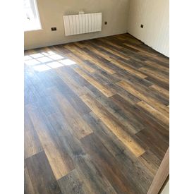 Vintage Oak Effect LVT