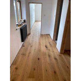 wood flooring landing straight planks