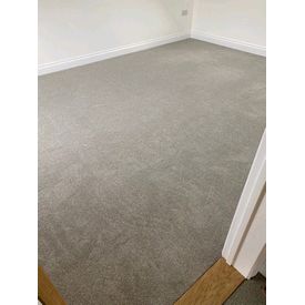 taupe colour bedroom carpet