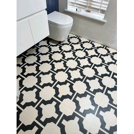 Harvey Maria Parquet bathroom