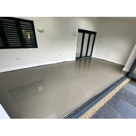 Screed / Smoothing compound